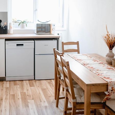 Apartman U Sklepu Sardice Eksteriør billede