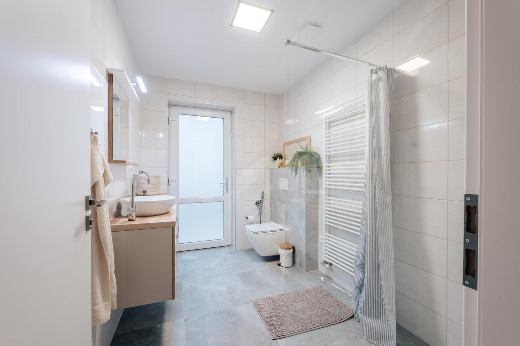 Apartman U Sklepu Sardice Eksteriør billede
